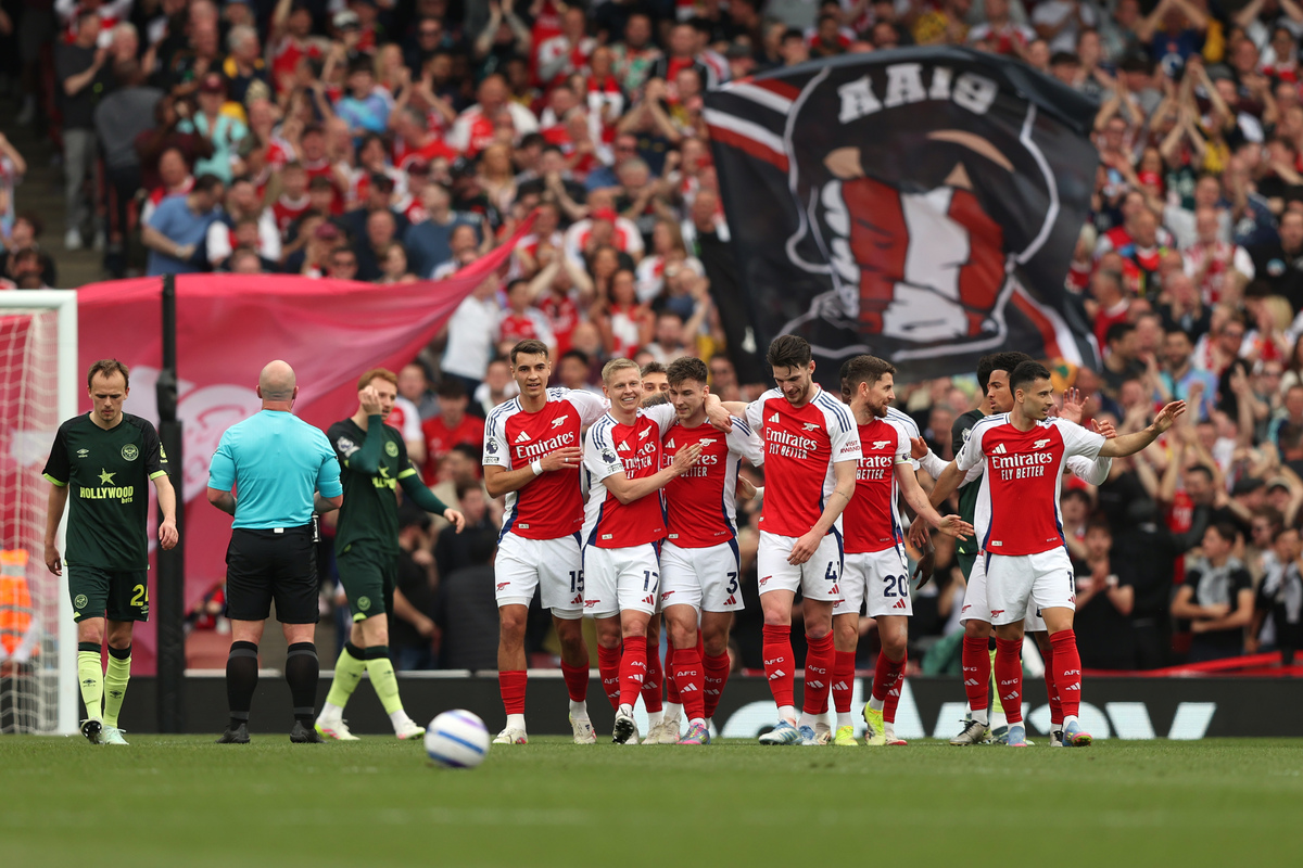 官方：中国香港代表队归化26岁原以色列籍中场巴拉克