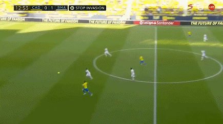 足球报：本土教练担纲国足主帅的可能性大增，邵佳一已报名