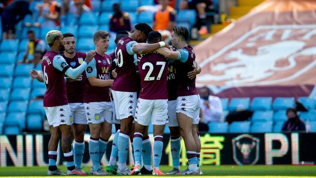 邮报：曼联球迷正计划针对个人座位许可制度发起抗议