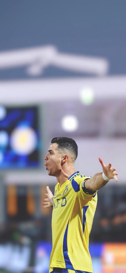 京媒：之前受伤的李磊今天参与国安赛前训练，冯博轩因伤缺席