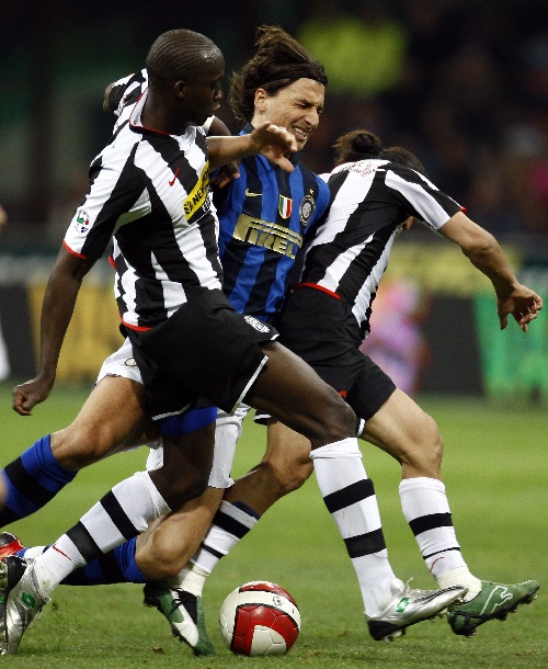 深圳男篮官宣：澳大利亚籍教练迈克尔·凯利出任25-26赛季主教练