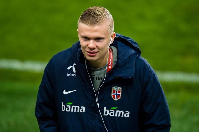 北京时间12月12日凌晨01：45，欧联杯联赛阶段将迎来一场处境迥异的对决。