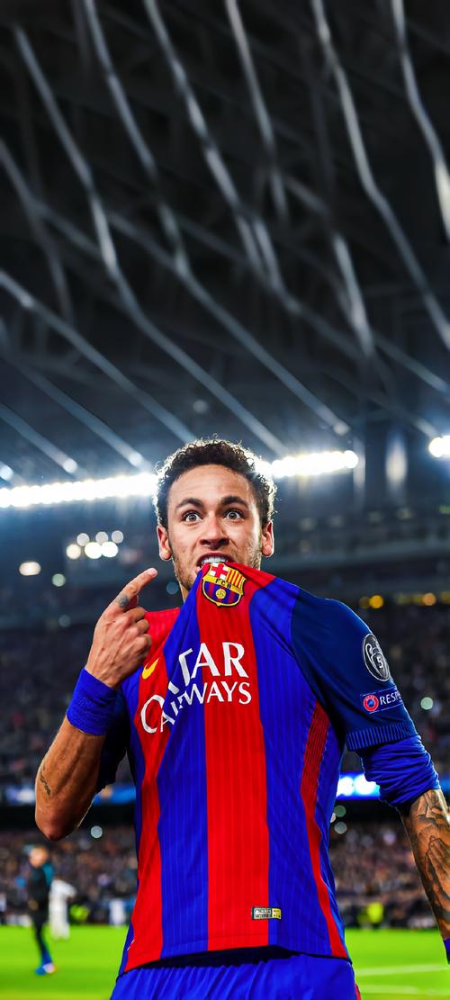 辽媒：辽宁铁人下赛季很可能留用姆本扎、邦本宜裕、费利佩